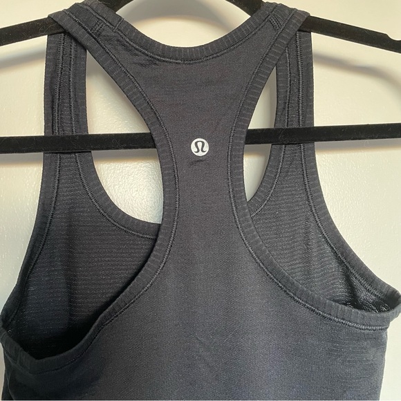 LULULEMON Swiftly Tech Racerback True Navy/Black Patterned Size 2 - Picture 9 of 13